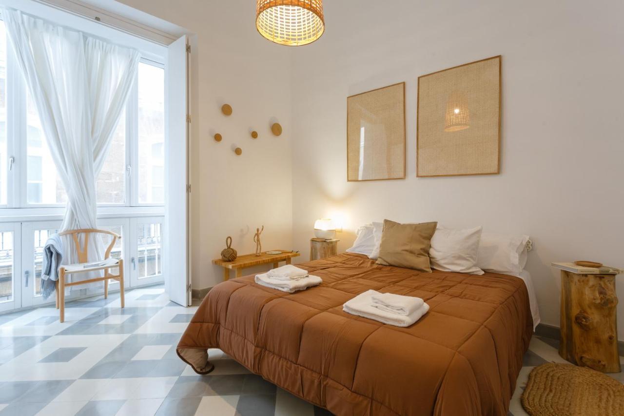 The Queen'S Designer Apartment By Cadiz4Rentals Eksteriør bilde